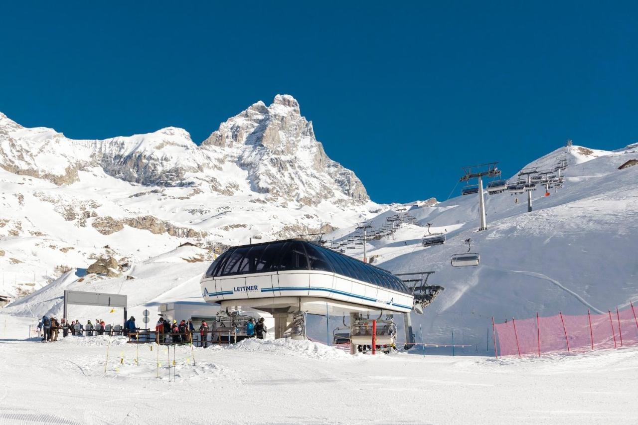 Hellochalet - Chalet Northern Lights - Family Ski Chalet With Garden Walking Distance Lift Valtournenche Luaran gambar