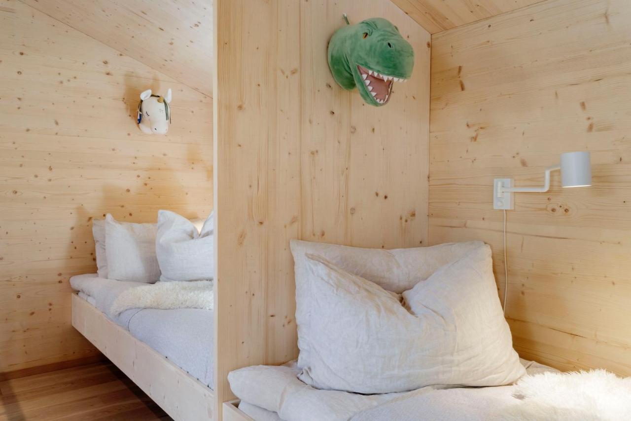 Hellochalet - Chalet Northern Lights - Family Ski Chalet With Garden Walking Distance Lift Valtournenche Luaran gambar