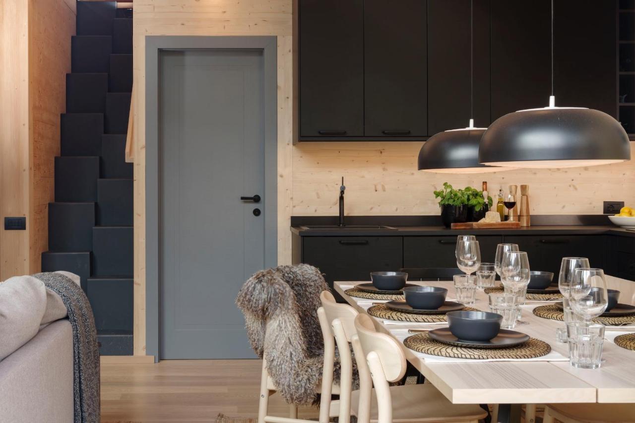 Hellochalet - Chalet Northern Lights - Family Ski Chalet With Garden Walking Distance Lift Valtournenche Luaran gambar