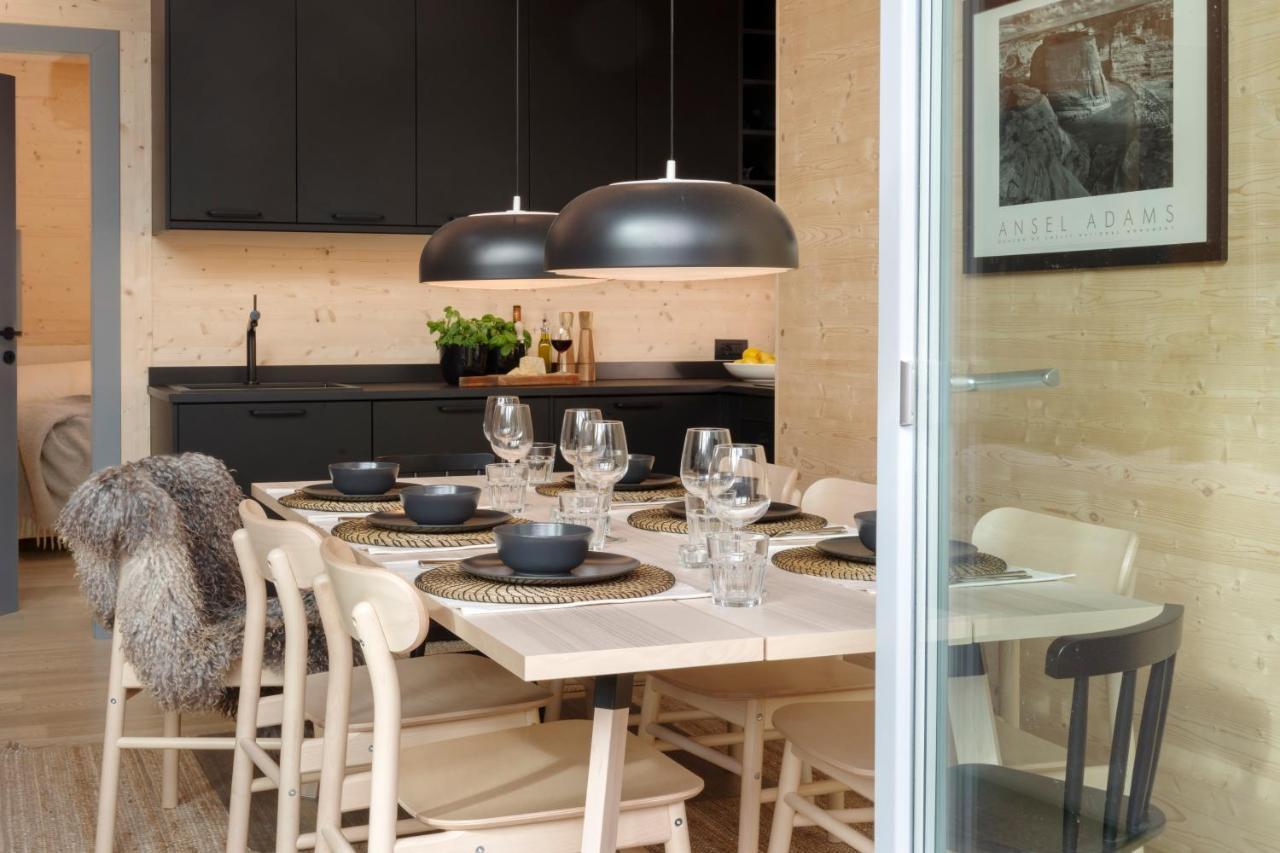Hellochalet - Chalet Northern Lights - Family Ski Chalet With Garden Walking Distance Lift Valtournenche Luaran gambar